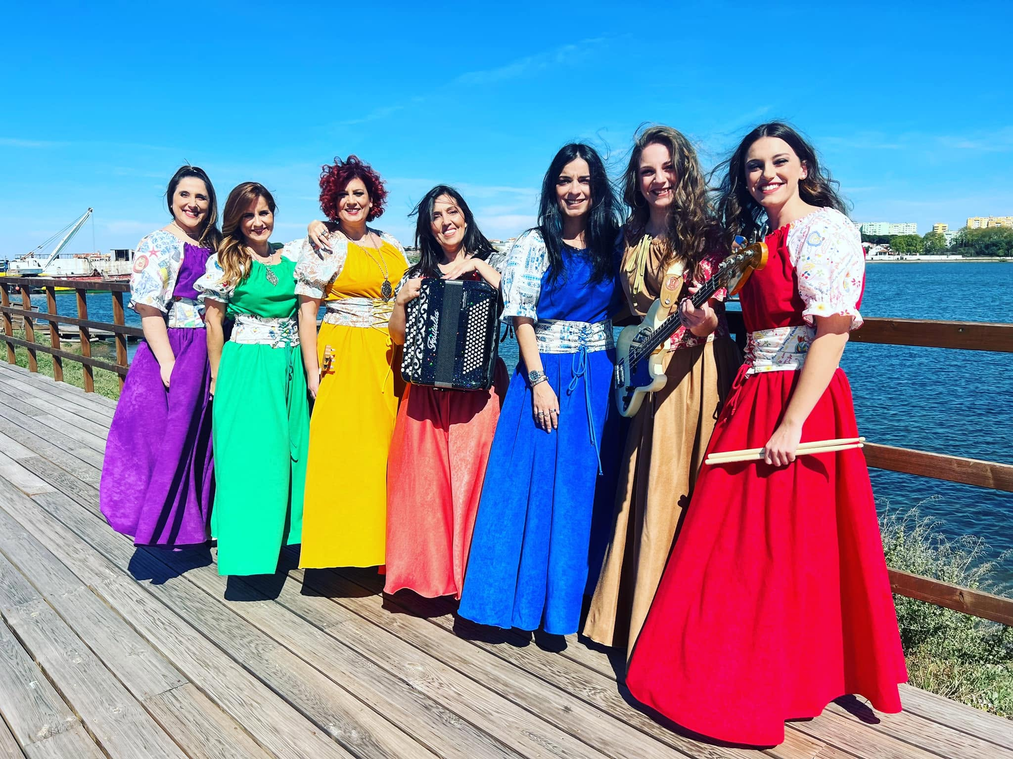 7 Saias